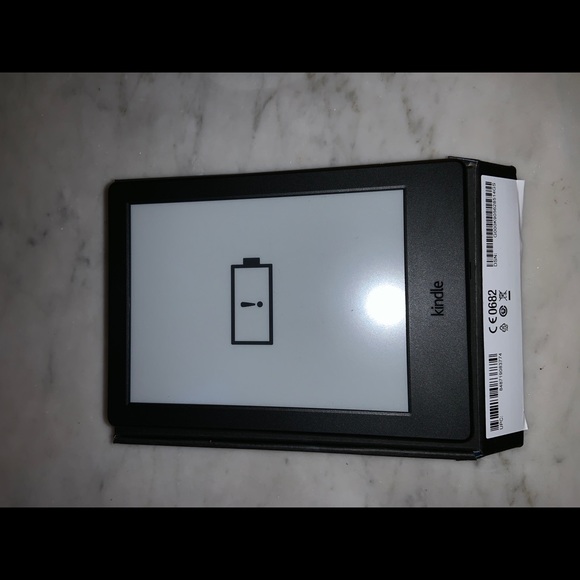 Amazon Kindle - Picture 4 of 5